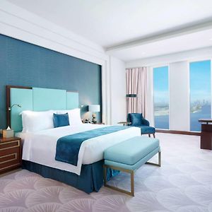 Deluxe Zimmer mit Kingsize-Bett